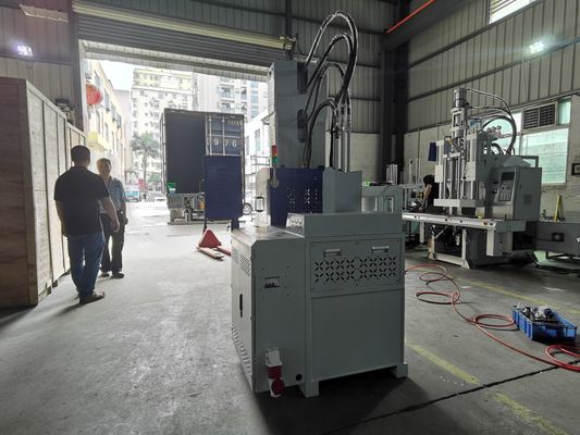 30T Plastic Vertical Injection Moulding Machine 6.7kW Z 13 KN Ejector Force Niska konserwacja