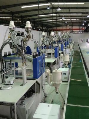 PP podwójnie kolorowy nóż ręcznik pionowy Plastic Injection Moulding Machine JTT-550 2V-3R