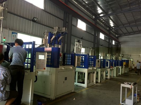 Hydrauliczna maszyna do formowania wtryskowego BMC