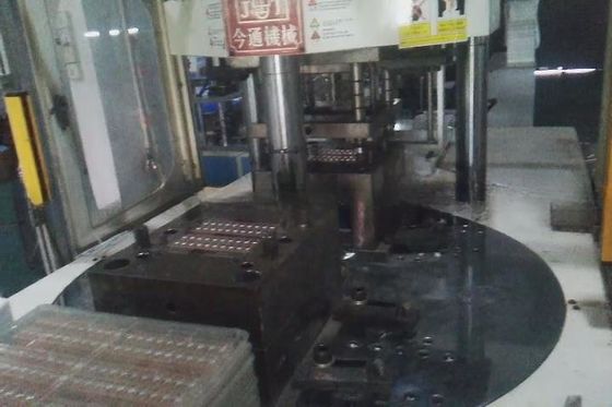 ABS Plasty przetworzone Hydrauliczne 120 Ton Wtryskowa Maszyna Formowania Pionowy Stolik Obrotowy