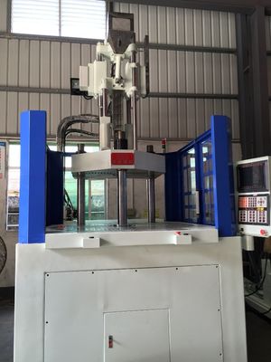 85T W pełni automatyczna pionowa maszyna do formowania wtryskowego 21,6Kw waga 4000Kg