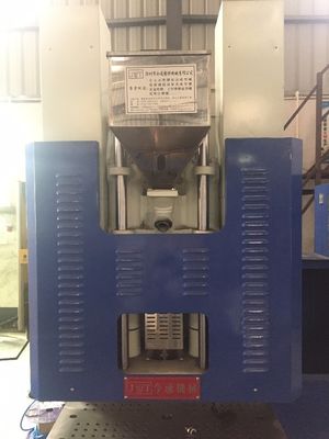 Maszyna do formowania wtryskowego 35T do produkcji pieczęci 95cm3 objętość strzału
