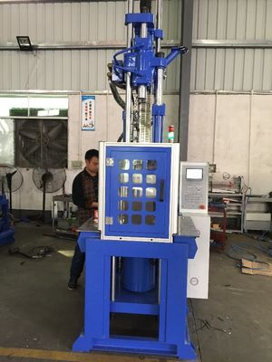 Maszyna do formowania hydraulicznego w trybie pionowym w trybie wtryskowym z 2 stołami roboczymi