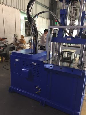 Maszyna do formowania hydraulicznego w trybie pionowym w trybie wtryskowym z 2 stołami roboczymi