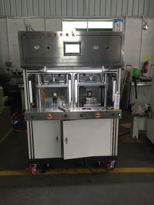 240 mm Max Open Daylight Low Pressure Injection Moulding Machine JTT-200 Siła wyrzucająca 8kN
